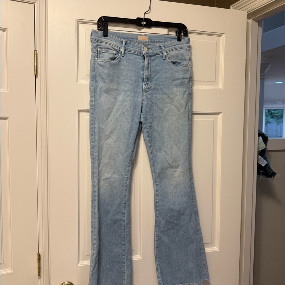 MOTHER the weekender fray in Light Blue Flare Jeans - Picture 3 of 7